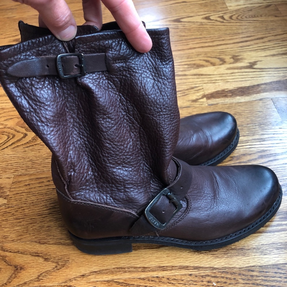 Frye Veronica Short Brown Boots 7.5 booties